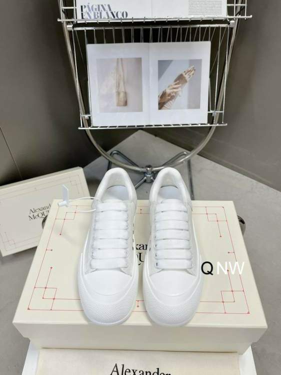 Picture of Alexander McQueen Shoes _SKUAlexanderMcqueensz35-44BS0120338